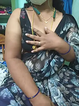Snapshot of Tamil-kaviya98 chatting on July 2026 05:31:01 PM Tamil-kaviya98 online show from July 2026 05:31:01 PM