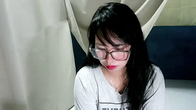 honey kawai online show from June 2026 01:28:02 AM