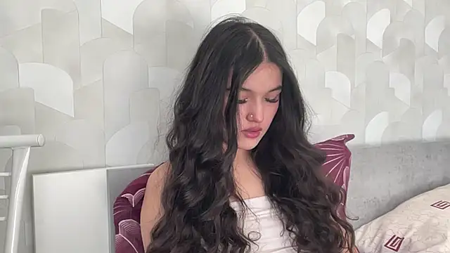 LisetteParajon online show from July 2026 03:15:02 AM