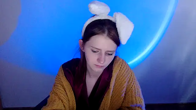ViolaHot  online show from June 2026 06:59:01 AM