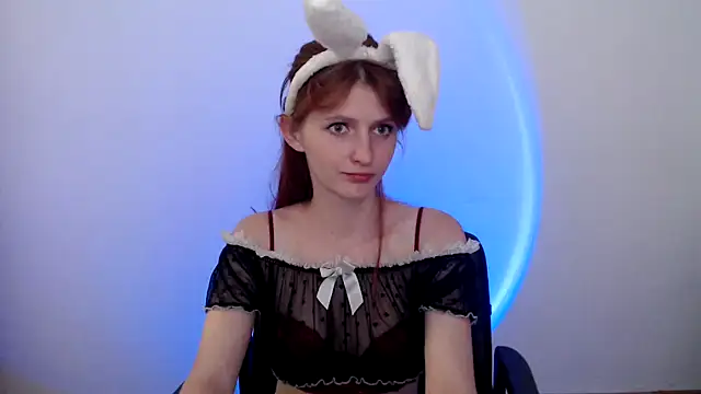 ViolaHot  online show from June 2026 07:05:01 PM