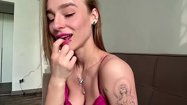 amilia-sexygirl online show from June 2026 01:28:02 AM