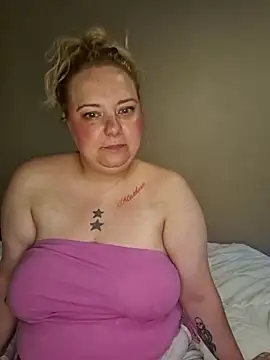 Jaclynnbaby online show from June 2026 05:29:02 PM