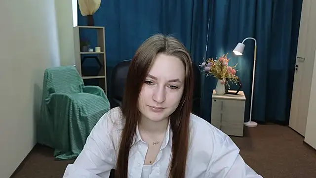 LeishaChamblee online show from May 2026 06:21:01 AM