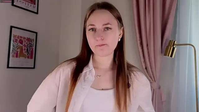 LeishaChamblee online show from July 2026 01:07:01 AM