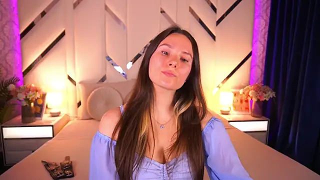Lexie pearl online show from June 2026 08:00:01 PM