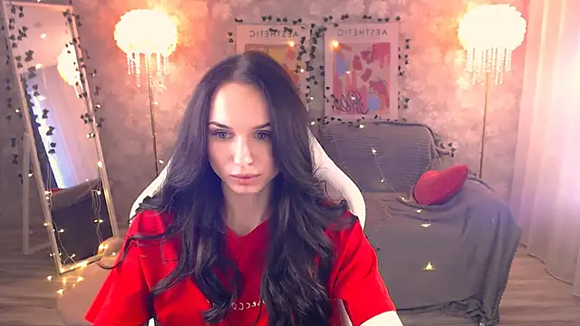 NicoleMerz online show from June 2026 03:12:01 PM