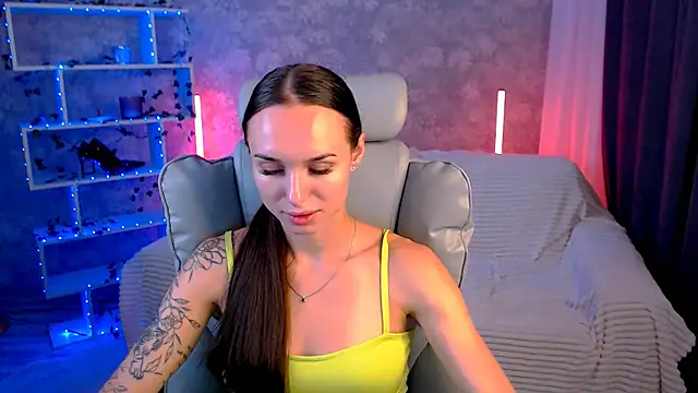 NicoleMerz online show from July 2026 07:39:01 PM