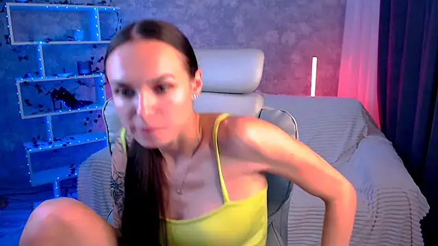 NicoleMerz online show from July 2026 09:14:02 PM