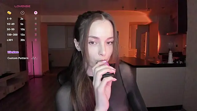 irisskiss online show from July 2026 08:13:02 PM