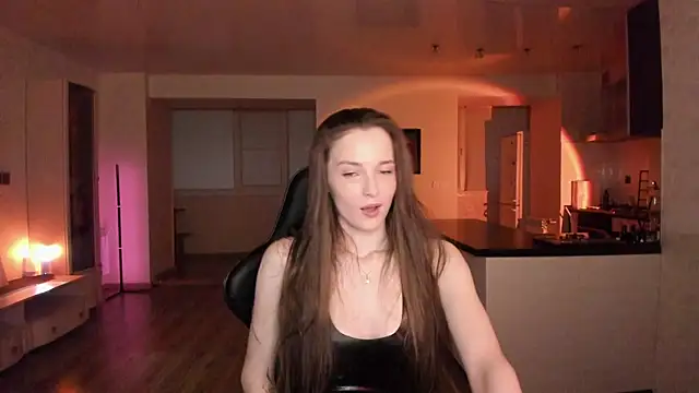 irisskiss online show from July 2026 08:14:01 PM
