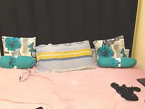 sexychubbypussyx online show from July 2026 05:05:01 PM