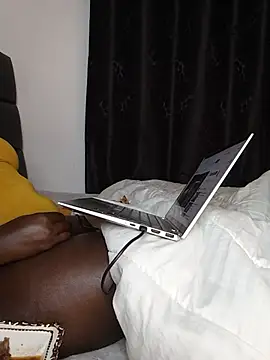 melaninglasskin online show from June 2026 06:57:01 PM