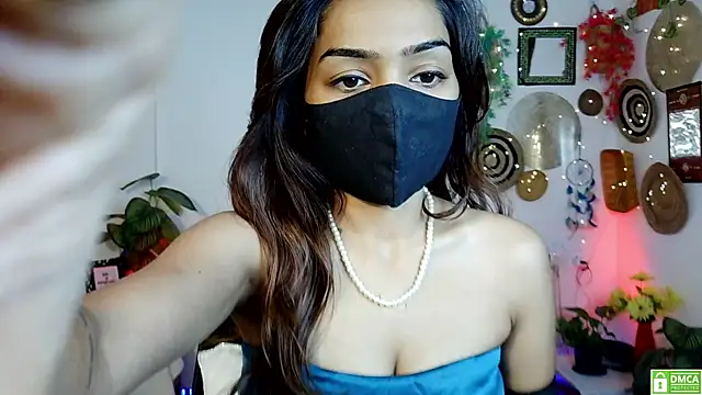 Yalinahotty online show from July 2026 02:41:01 AM