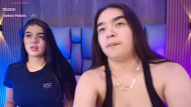 Snapshot of sophi_taylor chatting on July 2026 05:10:02 AM sophi taylor online show from July 2026 05:10:02 AM