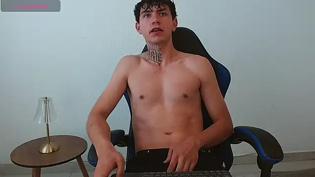 Hot teo1 online show from June 2026 02:12:01 AM