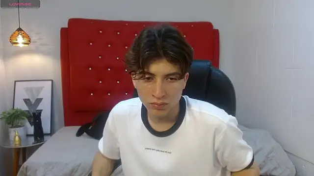 Marcoviolet online show from July 2026 03:45:02 AM