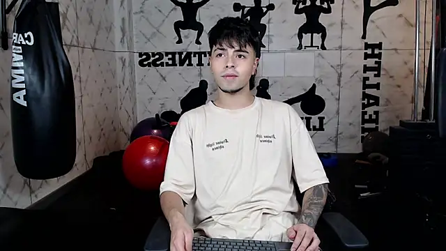FedeViale online show from June 2026 04:17:01 AM