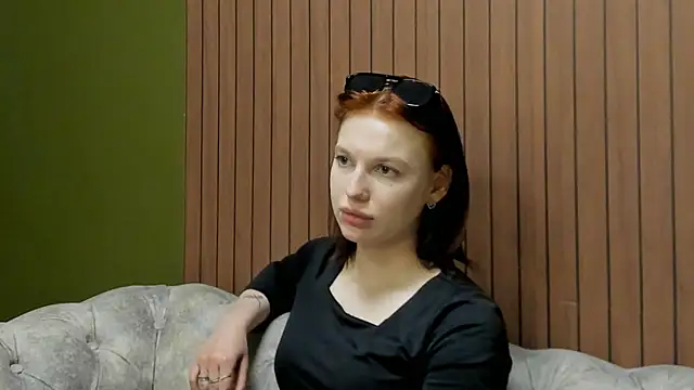 Snapshot of Nora_Finch chatting on May 2026 12:02:01 PM Nora Finch online show from May 2026 12:02:01 PM
