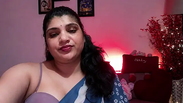 hotsimu99 online show from May 2026 05:43:01 PM