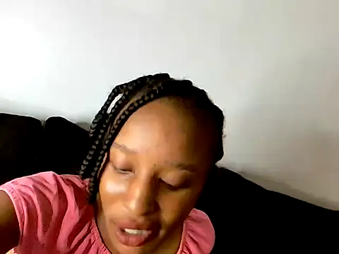 kiki sexxy online show from July 2026 09:00:01 PM