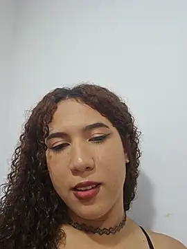 lilith isabella25 online show from June 2026 09:59:02 PM