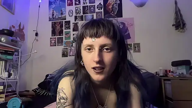 batzy666 online show from June 2026 02:55:01 PM