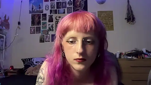 batzy666 online show from June 2026 10:35:02 AM