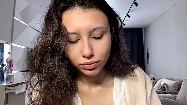 Alicekitty67 online show from July 2026 07:13:01 AM