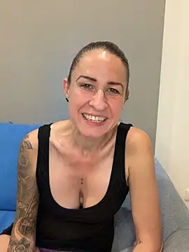 GermanMilfJasmin online show from June 2026 08:29:01 PM