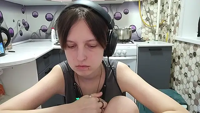 Saranade online show from July 2026 05:08:02 PM
