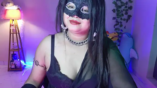 Red Heart  online show from June 2026 10:36:01 PM
