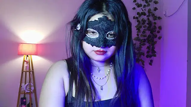 Red Heart  online show from July 2026 09:21:02 PM