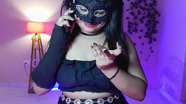 Red Heart  online show from July 2026 02:05:17 AM
