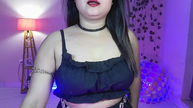 Red Heart  online show from July 2026 05:54:01 PM