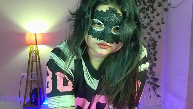 Red Heart  online show from July 2026 05:34:02 PM