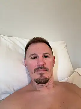 Hardpaul85 online show from July 2026 12:45:01 PM