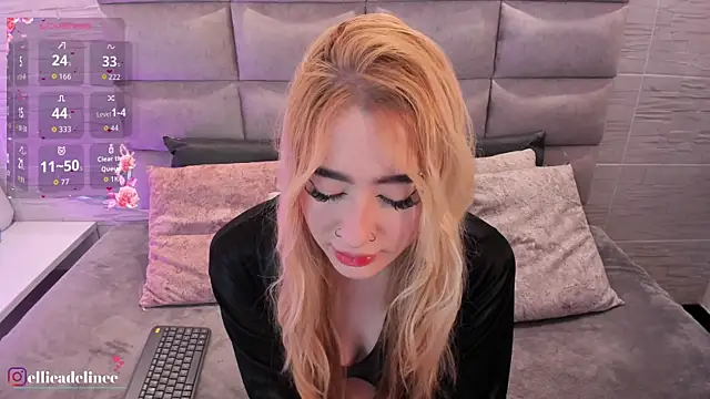 EllieAdeline online show from July 2026 03:57:02 AM