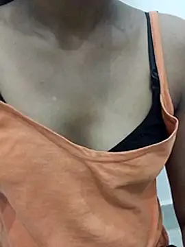 sexy kajal9 online show from June 2026 06:37:02 AM