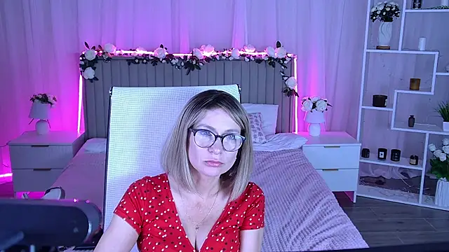 LioraVale online show from July 2026 12:51:02 PM