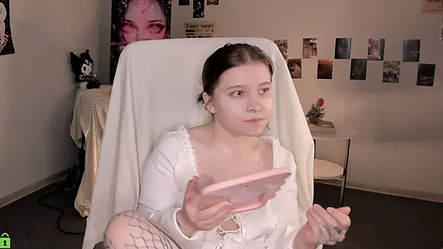 Kylie-Voss online show from June 2026 04:07:02 AM
