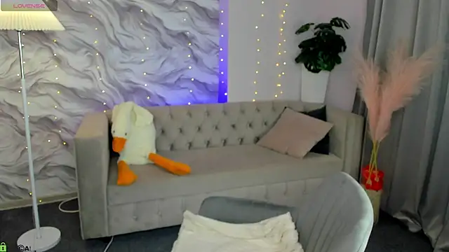 Kylie-Voss online show from July 2026 02:59:02 AM