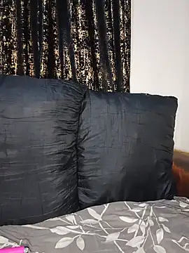 Freakyapple1 online show from July 2026 02:16:01 AM