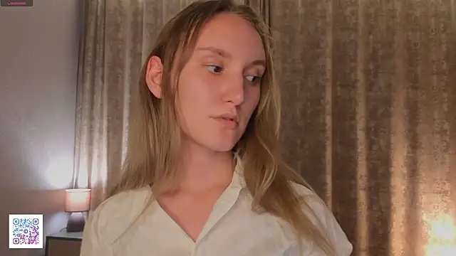 JenevaLitalien online show from July 2026 03:37:02 PM