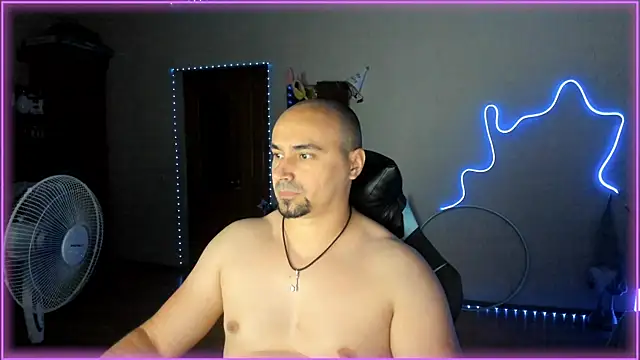 -SexyDaddy- online show from June 2026 06:01:02 PM