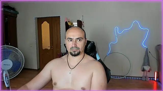 -SexyDaddy- online show from July 2026 07:37:01 AM