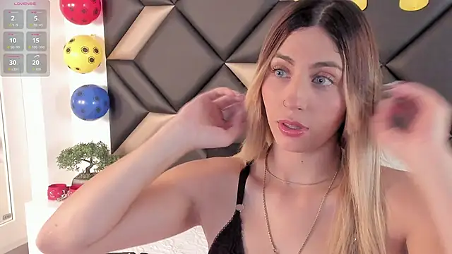AdrianaHarlow online show from June 2026 05:00:02 PM
