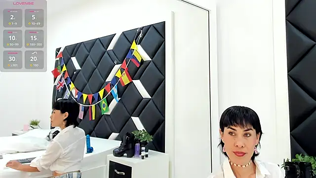 CarlaLinares online show from June 2026 08:02:01 PM