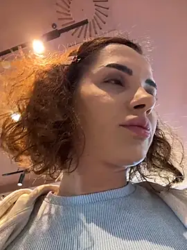 chloenyx online show from June 2026 12:55:02 PM