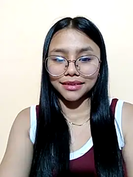 Sofielovee-01 online show from July 2026 01:47:02 AM